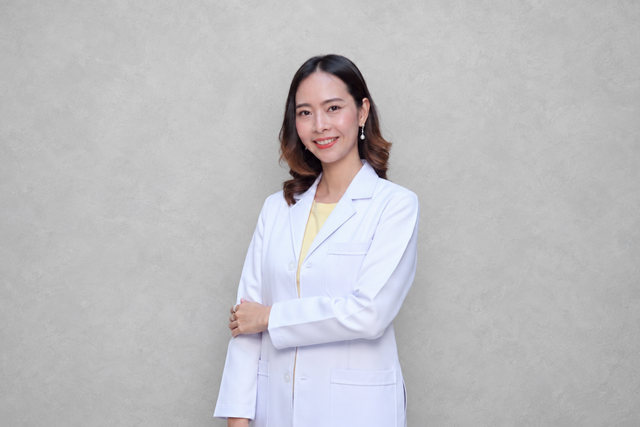 พญ. ศุภวงษ์เดือน ทองจันทร์ (หมอเดียร์ร่า)